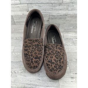 Skechers Wide Fit Leopard Print Slip On‎ Loafers Memory Foam Shoes Women Size 11